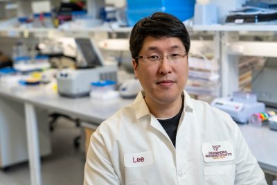 DaeYong Lee, an assistant professor at the Fralin Biomedical Research Institute at VTC, looks at strategies to employ nanotechnology to reprogram the immune system and help overcome cancer’s defenses.
