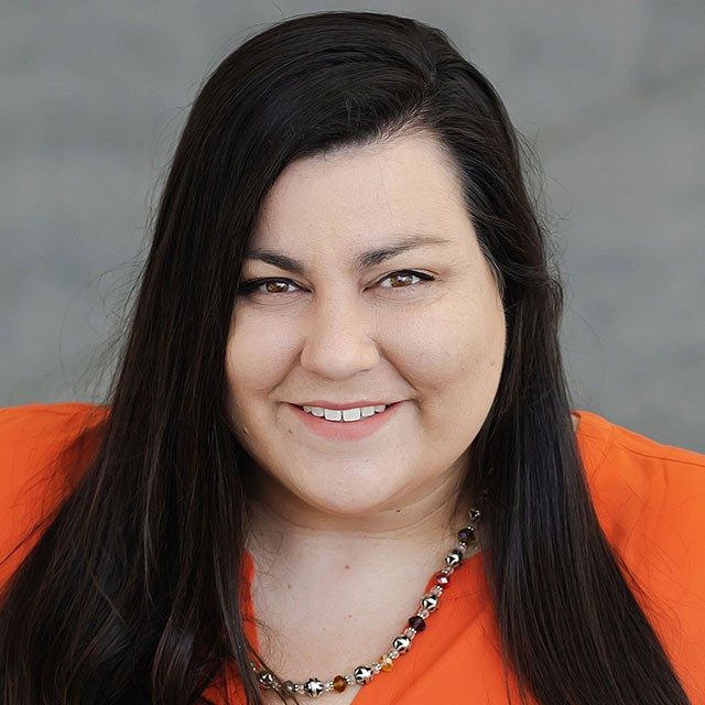 Erin Kinder portrait.