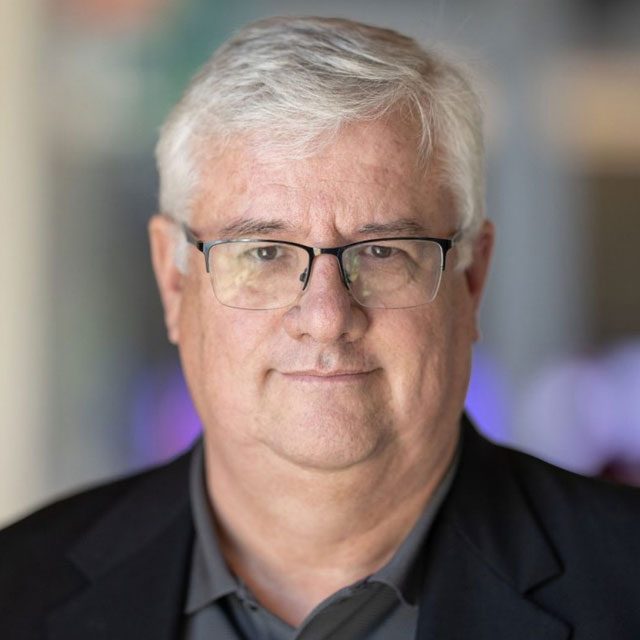 Steve Ellingson portrait.